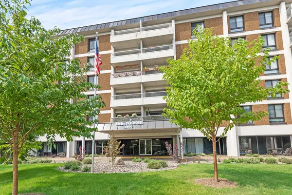 6400 York AVE S #604, Edina, MN 55435