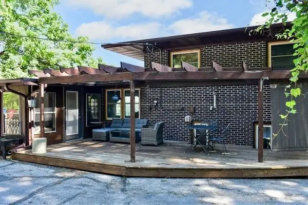 349 E Lake BLVD, Winona, MN 55987