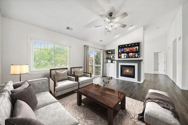 7510 Derby LN, Shakopee, MN 55379