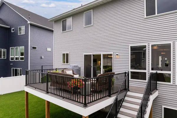 20233 Glenbrook PATH, Lakeville, MN 55044