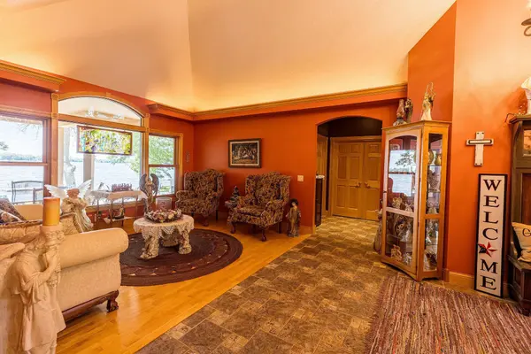 35666 Fawn Oaks TRL, Dent, MN 56528
