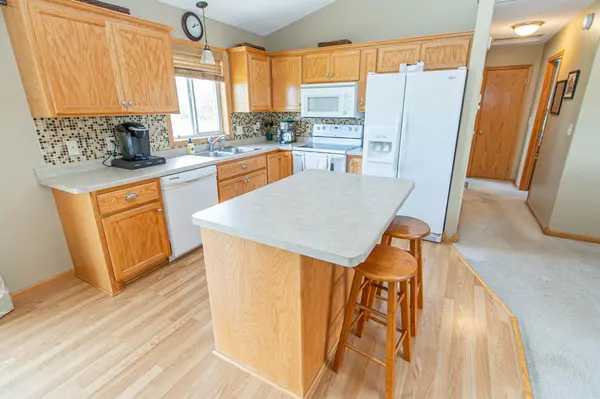 1017 2nd AVE SE, Freeport, MN 56331
