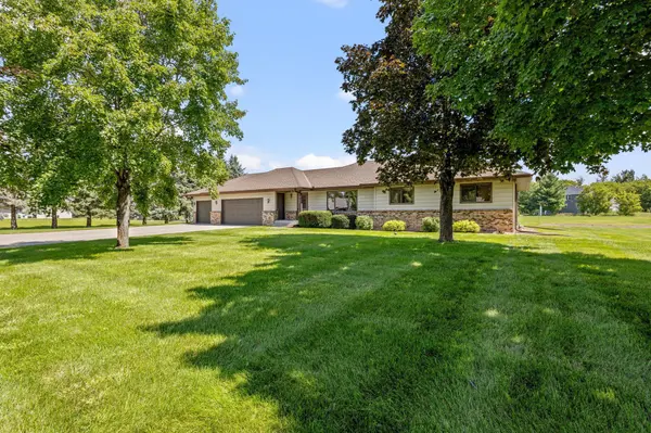 14156 Heather RDG, Rogers, MN 55374