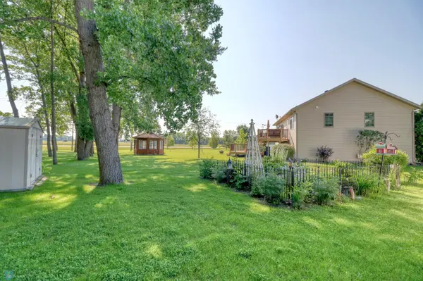 404 12th ST SE, Barnesville, MN 56514