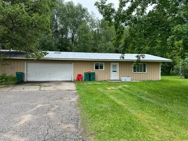 602 unit 1&2 Trout Lake RD, Coleraine, MN 55744