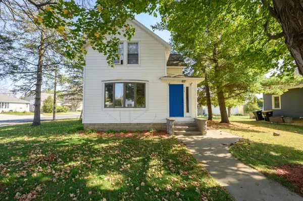 117 2nd AVE NW, Pine Island, MN 55963