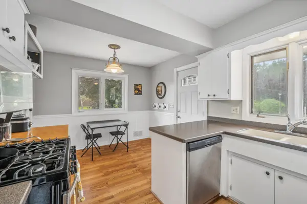 41 Ruth ST S Saint Paul, MN 55119