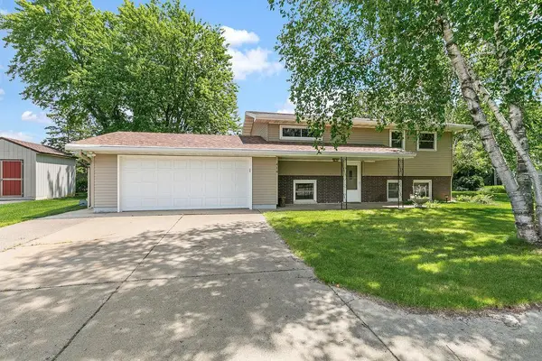 418 2nd AVE S, Waite Park, MN 56387