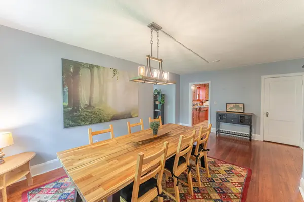 2132 Burke AVE E, North Saint Paul, MN 55109