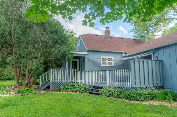 2132 Burke AVE E, North Saint Paul, MN 55109