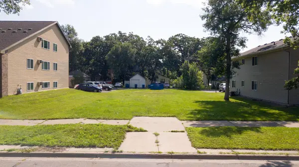 520 8th AVE S, Saint Cloud, MN 56301