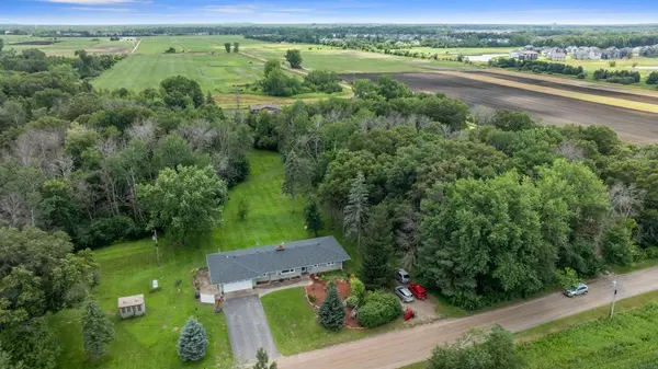 66 W Pine ST, Lino Lakes, MN 55014