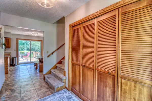 2302 Chancery ST S, Moorhead, MN 56560