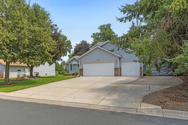 4796 Boyd AVE, Inver Grove Heights, MN 55076