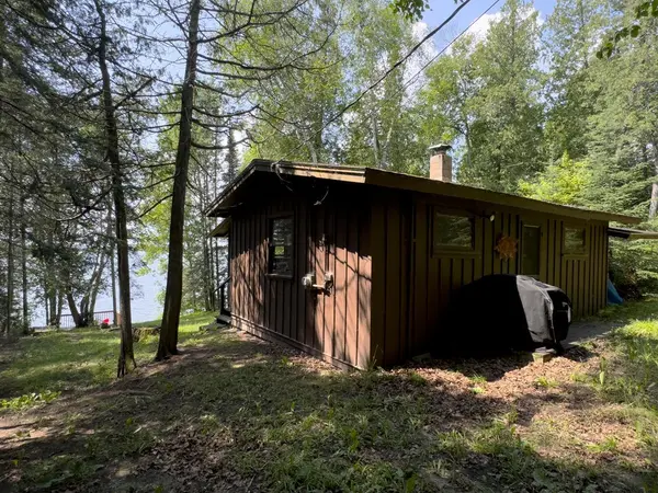 2455 Norway RD, Greenwood Twp, MN 55790