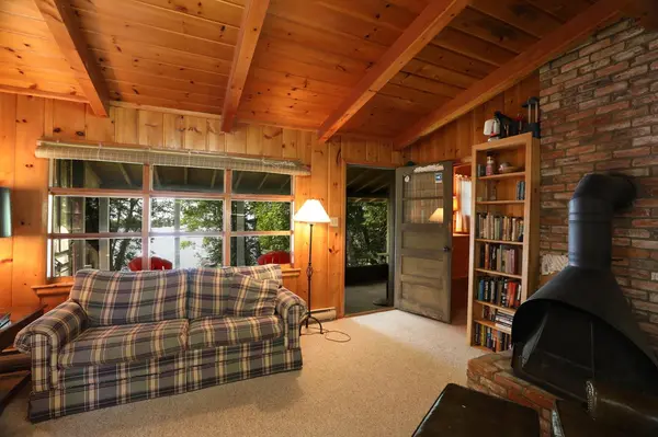 2455 Norway RD, Greenwood Twp, MN 55790