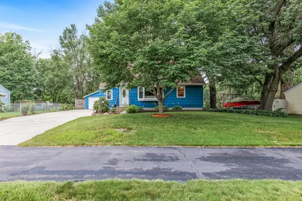 5891 Hodgson RD, Shoreview, MN 55126