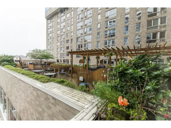 433 S 7th ST #1619, Minneapolis, MN 55415