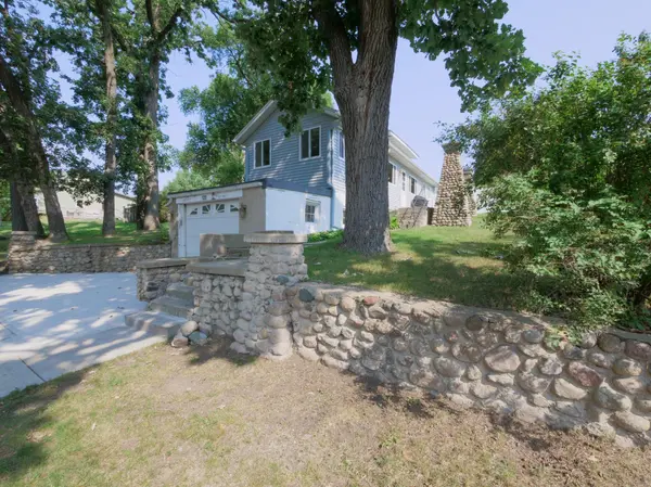 520 Lake ST N, Sauk Centre, MN 56378