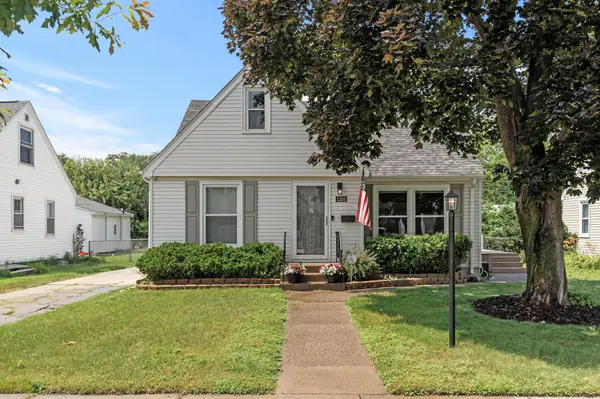 1103 Flandrau ST, Saint Paul, MN 55106
