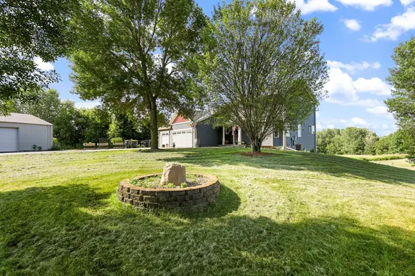 2291 E 260th ST, Cedar Lake Twp, MN 55088