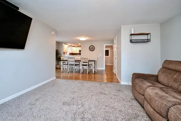 461 E 2nd ST, Winona, MN 55987