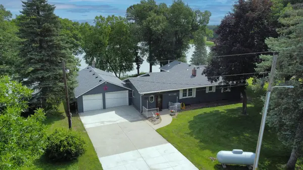 23024 Ulm CT, Acoma Twp, MN 55350