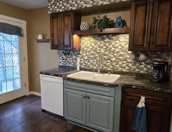 115 5th ST NW, Elk River, MN 55330