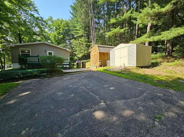 108 Oak Drive, Altoona, WI 54720