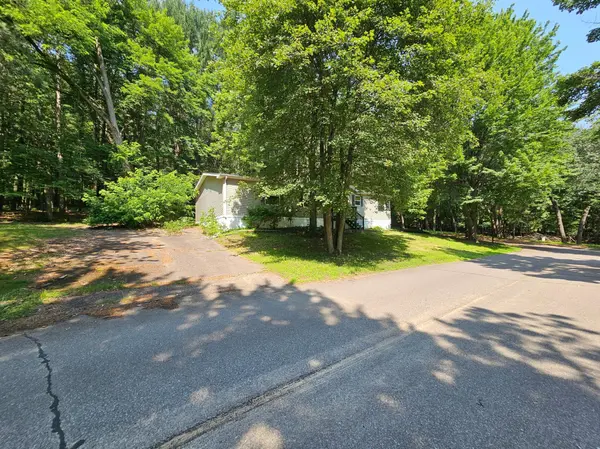 108 Oak Drive, Altoona, WI 54720
