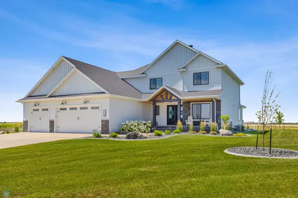 128 Westview LN, Kindred, ND 58047