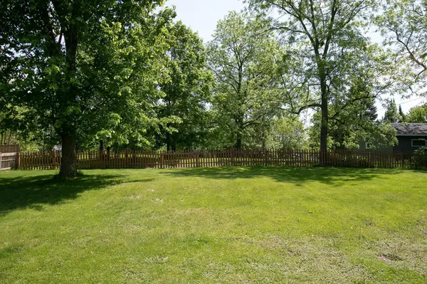 107 Douglas AVE N, Braham, MN 55006