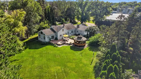 30825 Minnesota AVE, Lindstrom, MN 55045