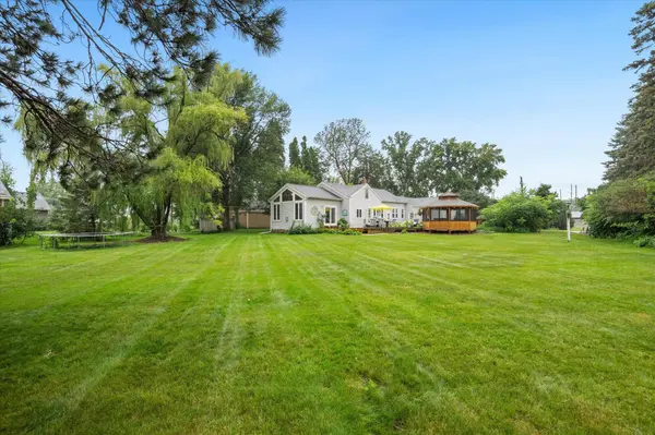 30825 Minnesota AVE, Lindstrom, MN 55045