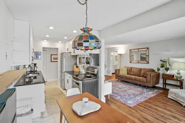 4424 Cedar Lake RD S #1, Saint Louis Park, MN 55416