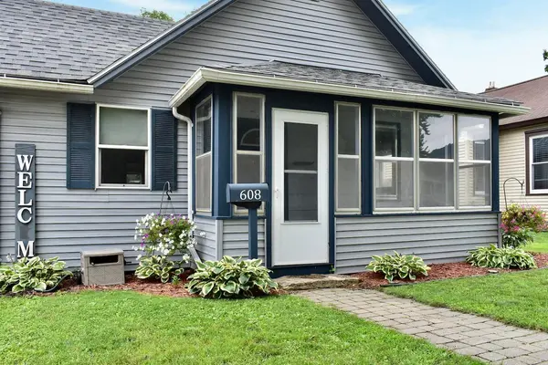 608 Wilson ST, Winona, MN 55987