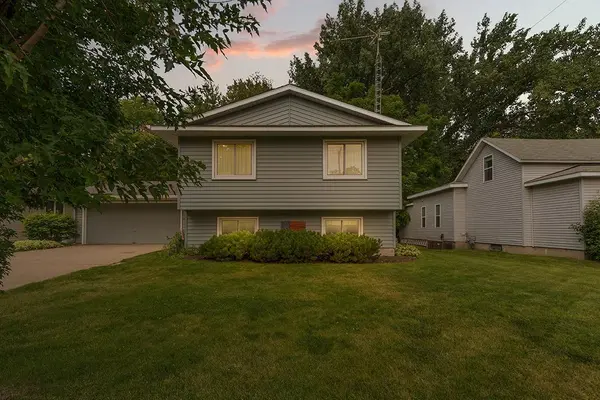 802 4th ST SW, Waseca, MN 56093