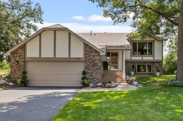 14426 Holiday CT, Apple Valley, MN 55124