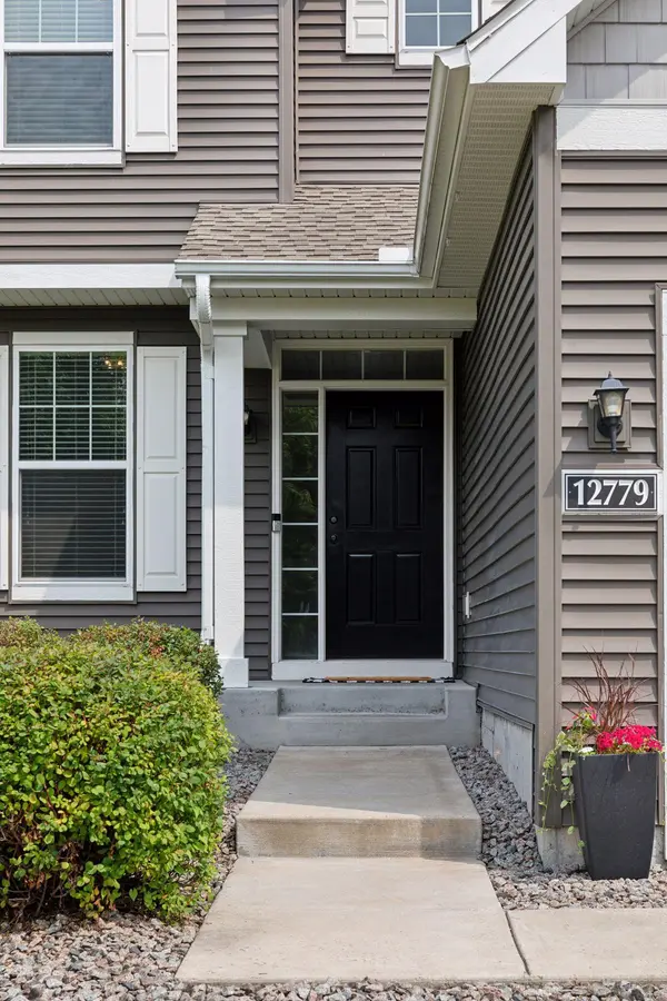 12779 Legacy Creek Pkwy NE, Blaine, MN 55449
