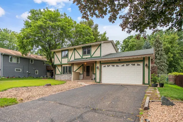 1491 Rice Creek DR NE, Fridley, MN 55432