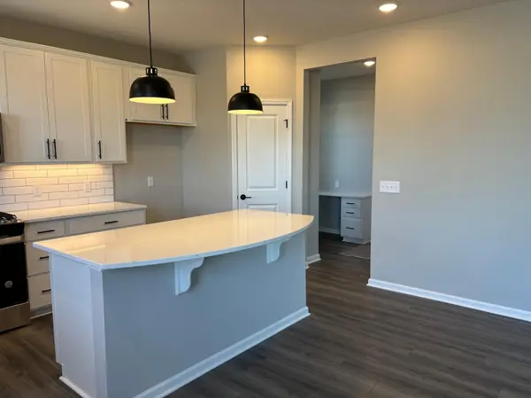 4886 Obsidian WAY, Victoria, MN 55386