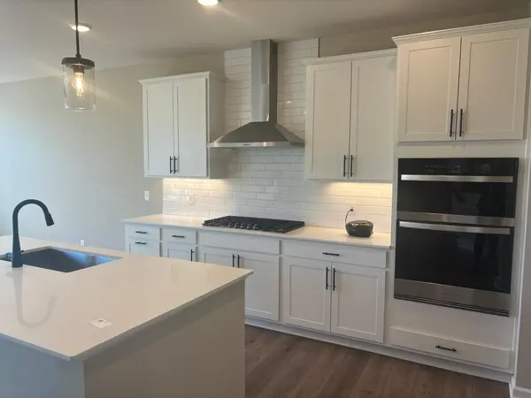 4991 Obsidian WAY, Victoria, MN 55386
