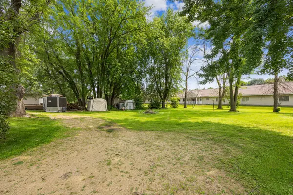 1740 Heritage ST, Centerville, MN 55038