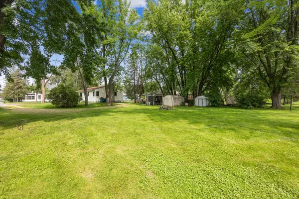 1740 Heritage ST, Centerville, MN 55038