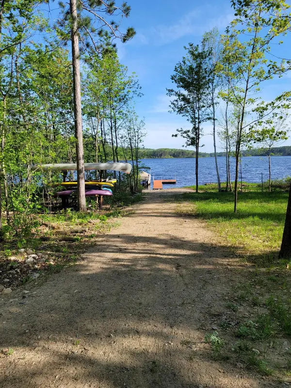 5802 Pine Martin CIR Biwabik, MN 55798