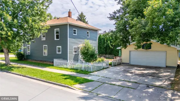 1020 11th AVE, Baldwin, WI 54002