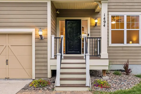 1494 Keithson DR, Arden Hills, MN 55112