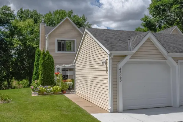 4525 Orchid CIR, Plymouth, MN 55446
