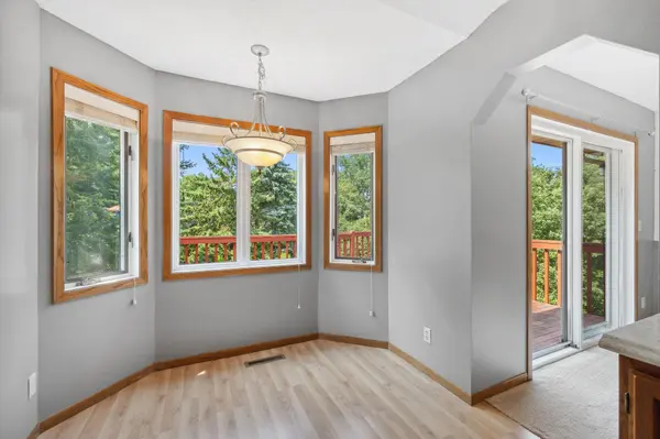 9080 Juneau DR, Woodbury, MN 55125