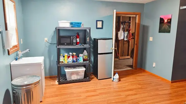 6821 Barrett, Balkan Twp, MN 55703